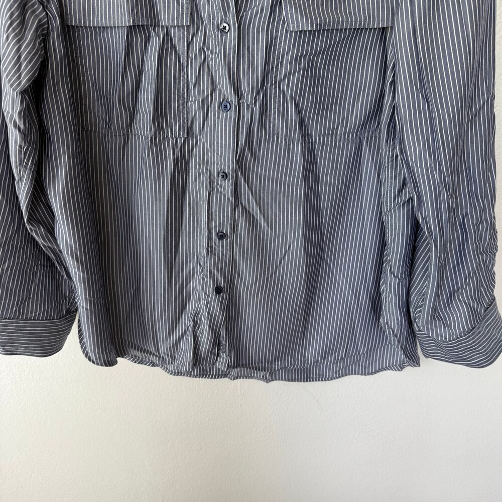 Babaton Aritzia striped button-down shirt blue white pinstripe pattern. Size XL - Picture 6 of 12